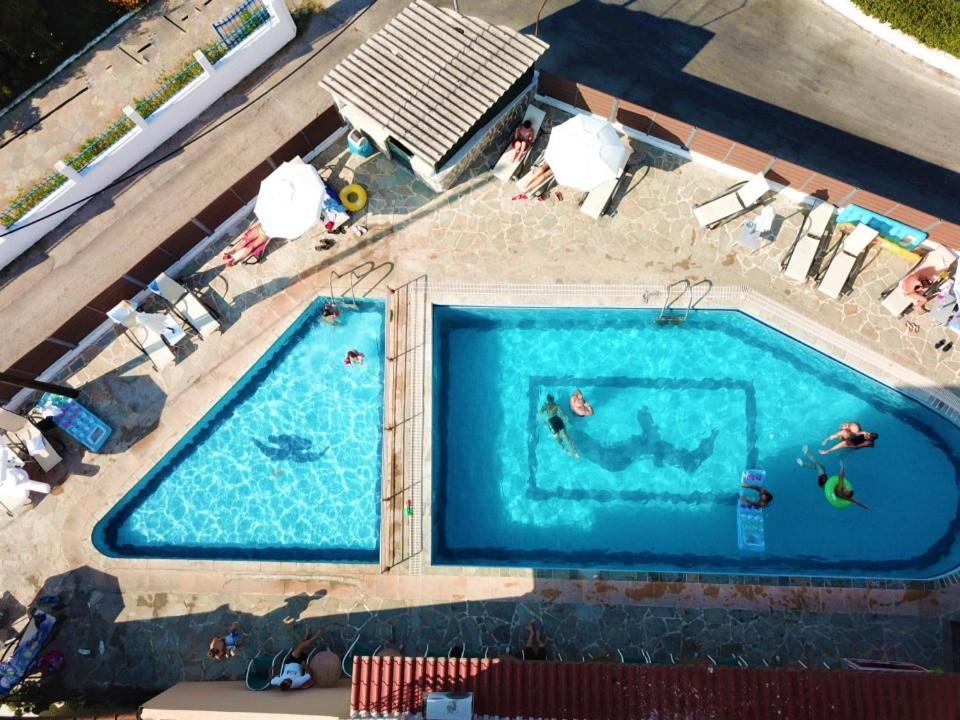 Seabird Hotel Moraḯtika Ngoại thất bức ảnh