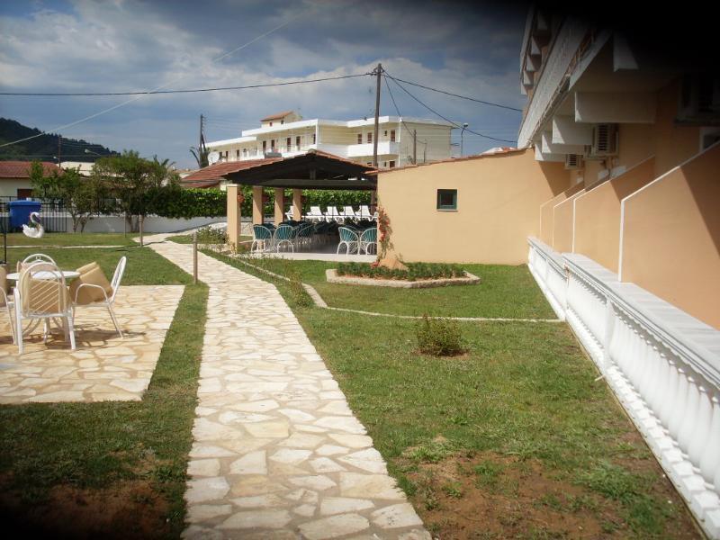 Seabird Hotel Moraḯtika Ngoại thất bức ảnh