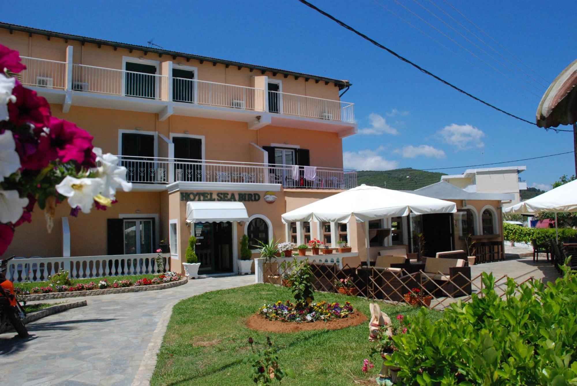 Seabird Hotel Moraḯtika Ngoại thất bức ảnh