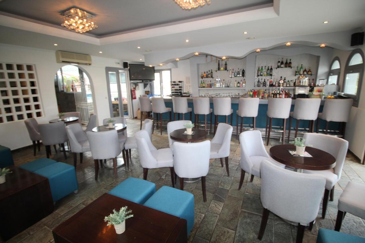 Seabird Hotel Moraḯtika Ngoại thất bức ảnh